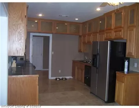 1511 E Main St, Lavaca, AR 72941 photo 2