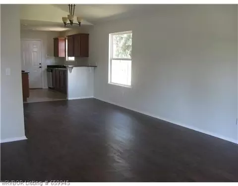 1010 S 11 St, Fort Smith, AR 72901 photo 2