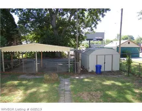 1004 N 34th St, Fort Smith, AR 72904 photo 3