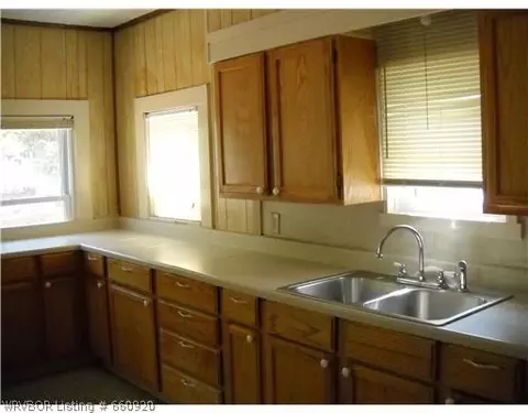 1708 S P St, Fort Smith, AR 72901 photo 2