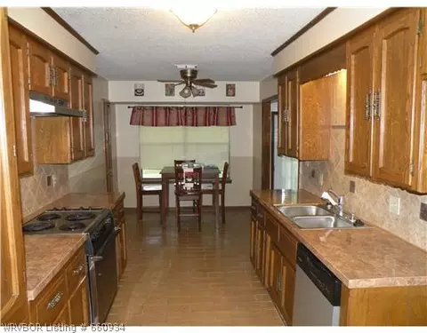 3401 Londonderry St, Fort Smith, AR 72908 photo 5