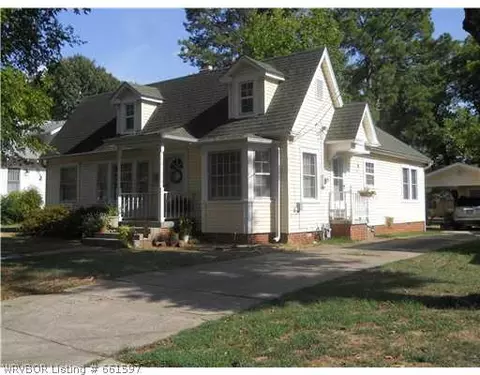 814 Chism St, Paris, AR 72855 photo 1
