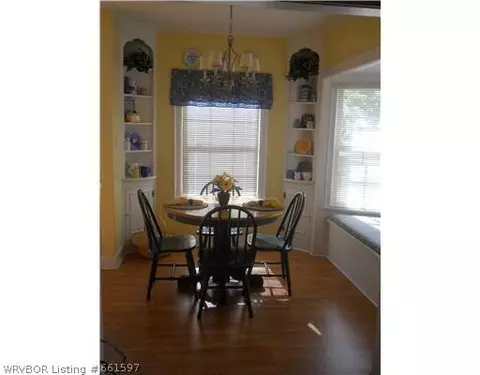 814 Chism St, Paris, AR 72855 photo 4