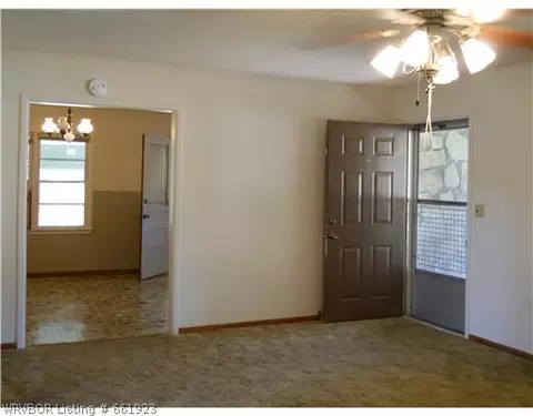 1141 E 6th St, Waldron, AR 72958 photo 5