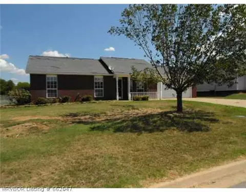 1016 Ruby Dr, Van Buren, AR 72956 photo 1