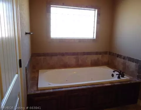 13009 Diamond Ln, Fort Smith, AR 72916 photo 9