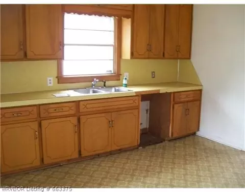 2500 S Q St, Fort Smith, AR 72903 photo 3