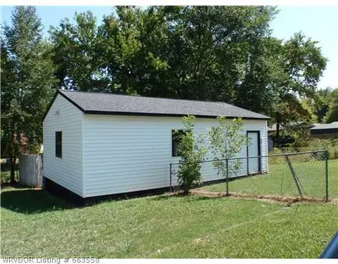 1504 Heather Ct, Barling, AR 72923 photo 11