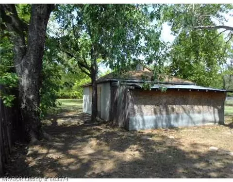 488 Sycamore St, Waldron, AR 72958 photo 10