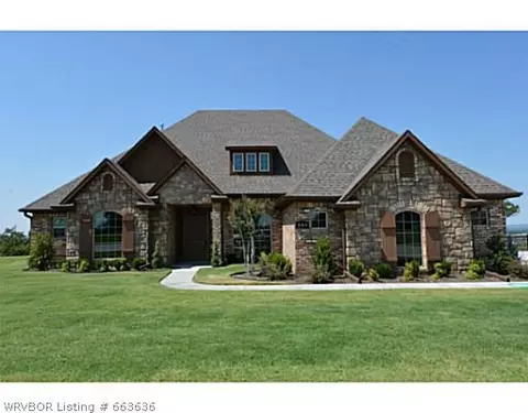 301 Crescent Dr, Fort Smith, AR 72916 photo 1