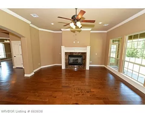 301 Crescent Dr, Fort Smith, AR 72916 photo 7