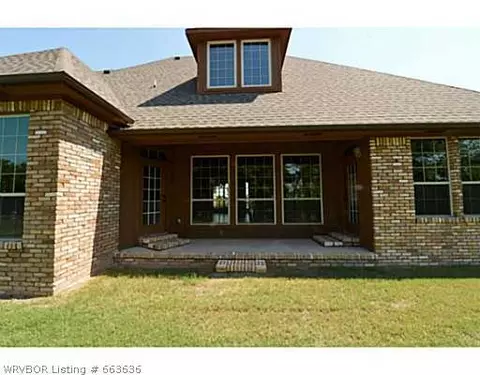 301 Crescent Dr, Fort Smith, AR 72916 photo 4