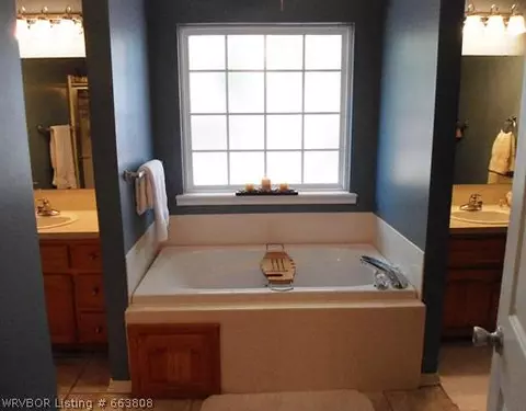 901 Jessie Dr, Lavaca, AR 72941 photo 9