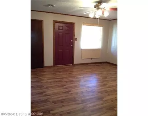 8820 S Gary St, Fort Smith, AR 72903 photo 2