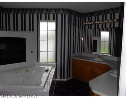 2401 Fordham Ave, Fort Smith, AR 72908 photo 8