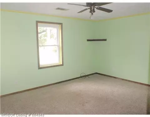 507 S Pine St, Hartford, AR 72938 photo 5