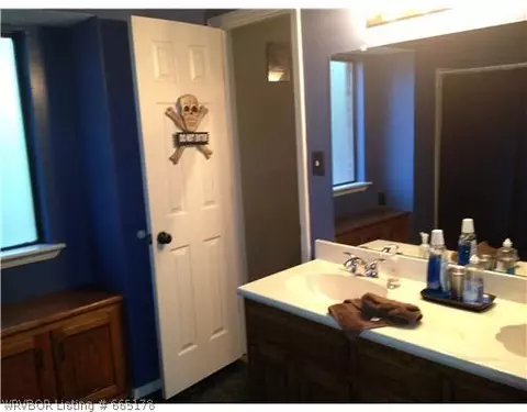 2905 S 97th Cir, Fort Smith, AR 72903 photo 12