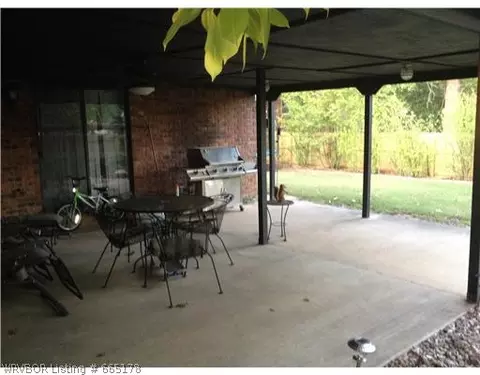 2905 S 97th Cir, Fort Smith, AR 72903 photo 16