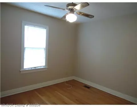 1810 Hendricks Blvd, Fort Smith, AR 72903 photo 8