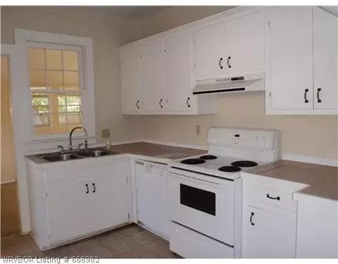 909 S 23rd St, Fort Smith, AR 72901 photo 3