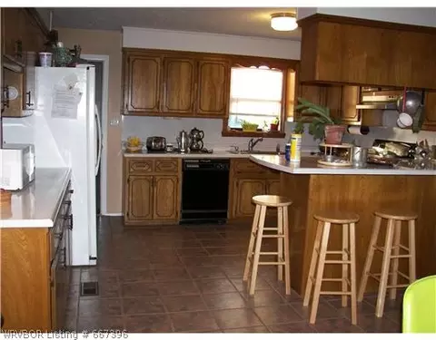800 E Madison Ave, Midland, AR 72945 photo 9