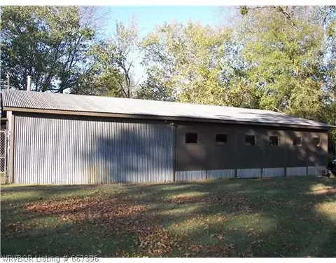 800 E Madison Ave, Midland, AR 72945 photo 5