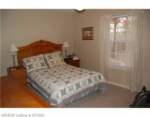 9804 Croxted Rd, Fort Smith, AR 72908 photo 11
