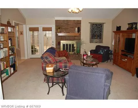 9804 Croxted Rd, Fort Smith, AR 72908 photo 2