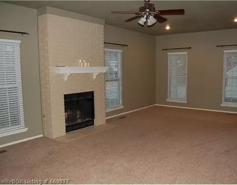 9608 Hanover Cir, Fort Smith, AR 72908 photo 2