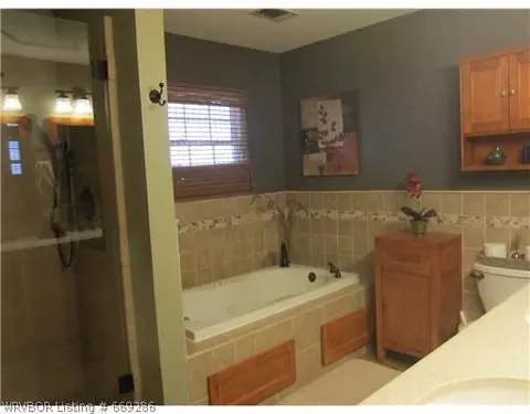 26514 Britton Bottom Ln, Howe, OK 74940 photo 9