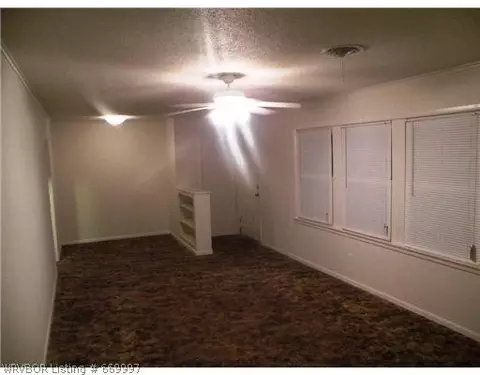 2401 N 55th Ln, Fort Smith, AR 72904 photo 2