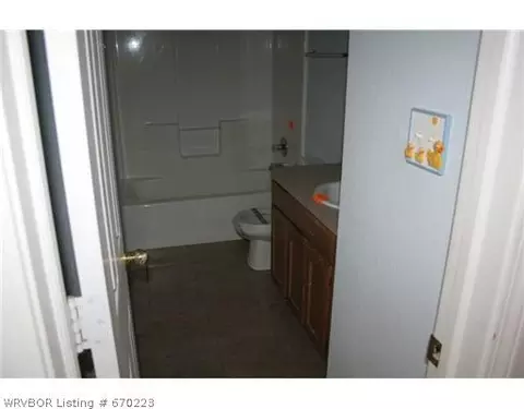 117 Commanche Loop, Roland, OK 74954 photo 5