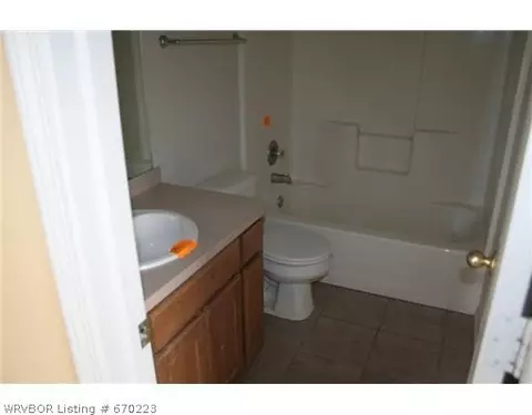 117 Commanche Loop, Roland, OK 74954 photo 7