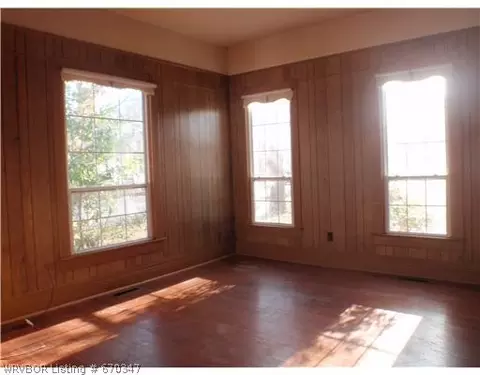 523 N 20th St, Fort Smith, AR 72901 photo 2