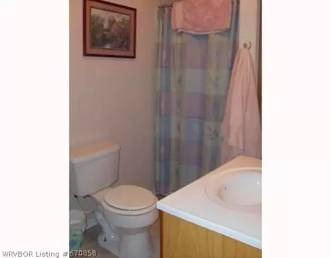 600 E Woodson Ave, Bonanza, AR 72916 photo 9