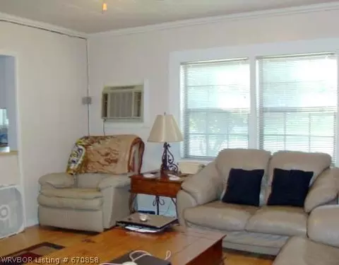 600 E Woodson Ave, Bonanza, AR 72916 photo 4