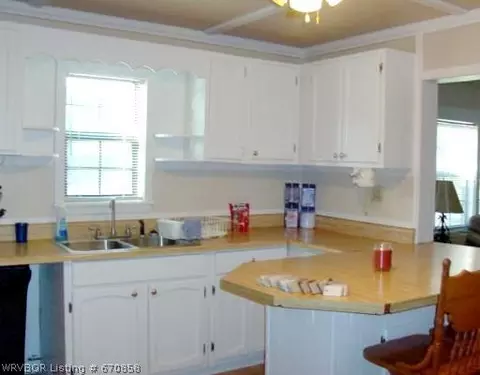 600 E Woodson Ave, Bonanza, AR 72916 photo 6