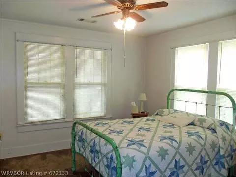 323 N 18 St, Fort Smith, AR 72901 photo 10