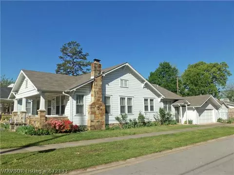 323 N 18 St, Fort Smith, AR 72901 photo 2