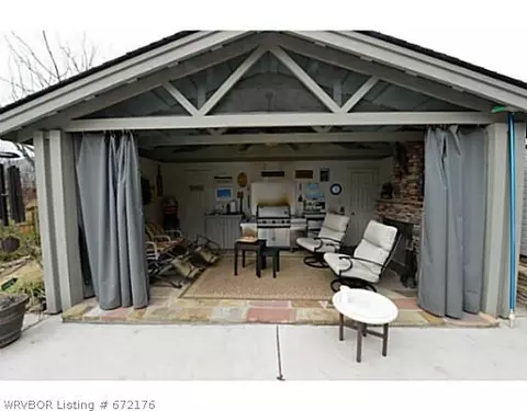 7201 S Q St, Fort Smith, AR 72903 photo 4