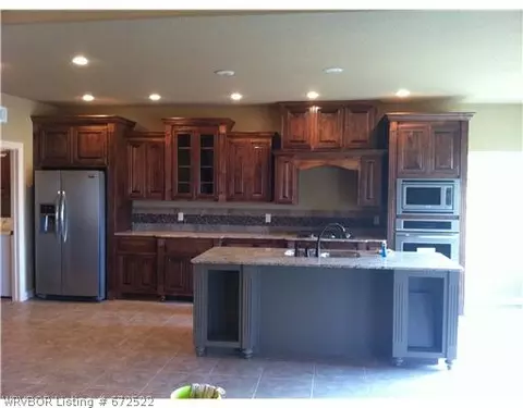 9832 Willow Brook Loop, Fort Smith, AR 72908 photo 2