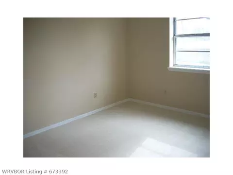 8237 Ouachita Cir, Hackett, AR 72937 photo 6