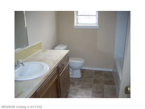 8237 Ouachita Cir, Hackett, AR 72937 photo 9