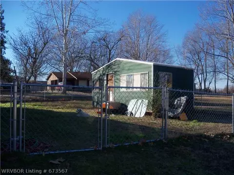 401 E Morgan St, Paris, AR 72855 photo 13