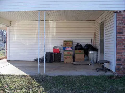 401 E Morgan St, Paris, AR 72855 photo 12