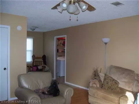 401 E Morgan St, Paris, AR 72855 photo 3