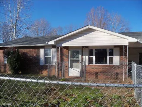 401 E Morgan St, Paris, AR 72855 photo 1