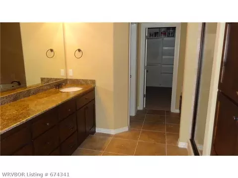 5615 Williamson Pl, Fort Smith, AR 72916 photo 9