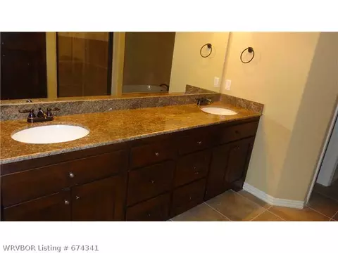 5615 Williamson Pl, Fort Smith, AR 72916 photo 8