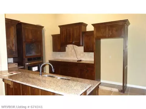 5615 Williamson Pl, Fort Smith, AR 72916 photo 6